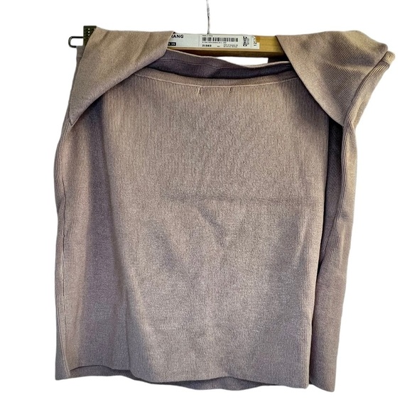 Reitmans Ribbed Top with Crossover Halter Neckline Blush Size XXL - Picture 8 of 8